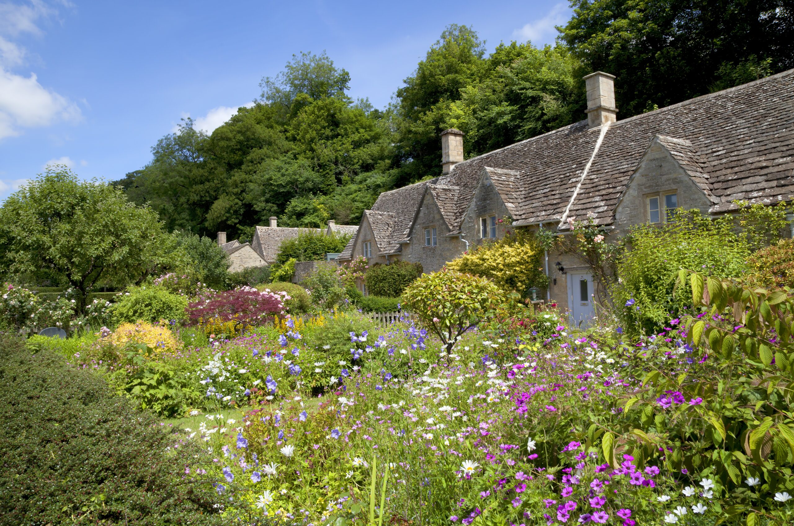 Buying in the Cotswolds? Call Harry Gladwin